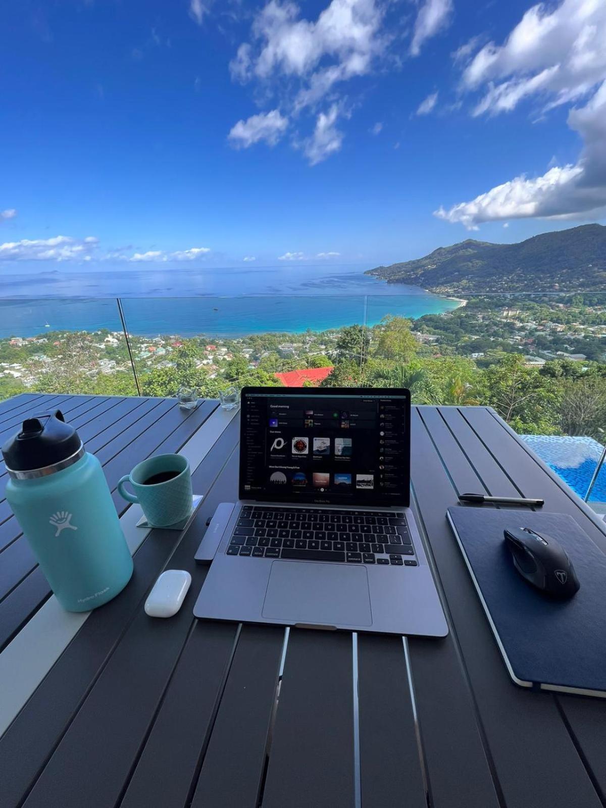 Paradise Heights Luxury Apartments & Villa Beau Vallon  Chambre photo